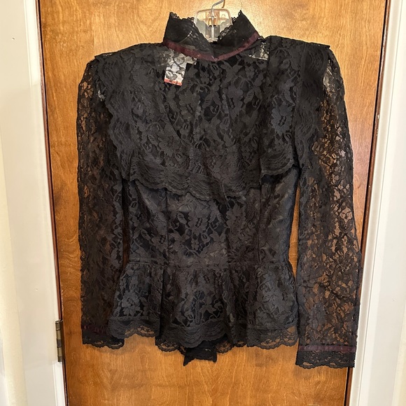 Gunne Sax Black Lace Top Size 7  or S - Picture 5 of 15